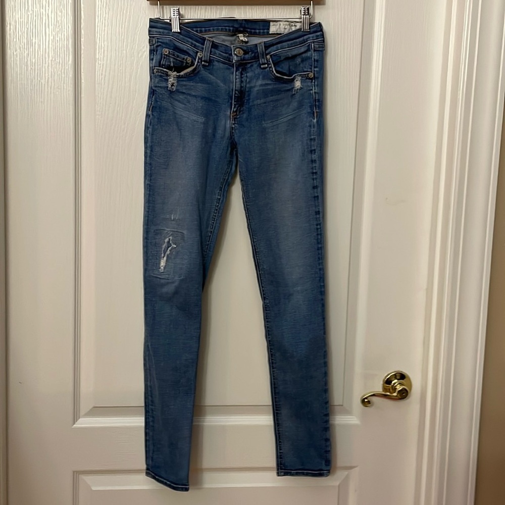 Rag & Bone Skinny Jeans in Color Destroyed Size 28